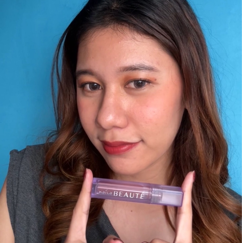 Lip Blurry Velvet - Iris imgfdn-2864d59e-e162-49a1-b10b-21c59c92e315