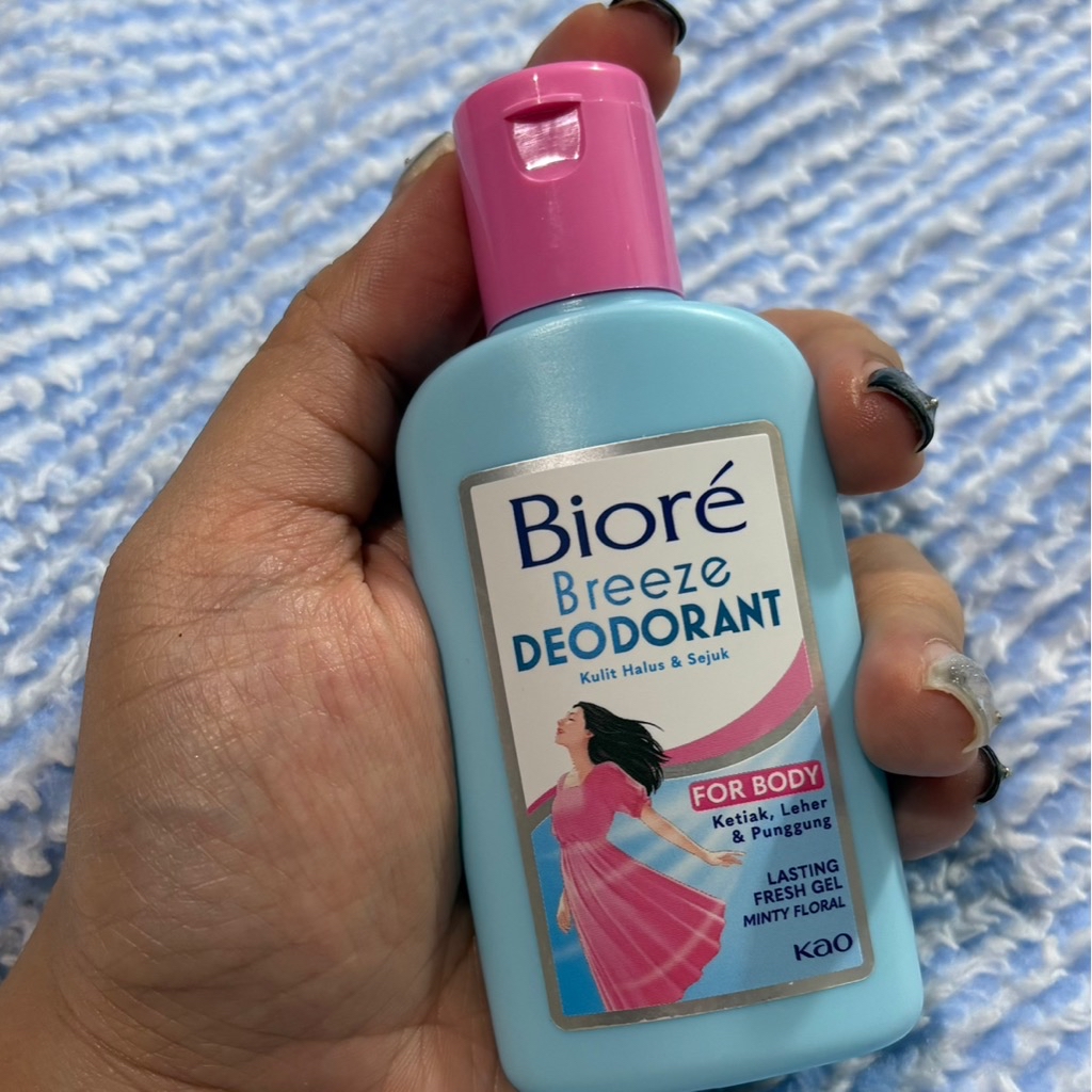Breeze Deodorant Lasting Fresh Gel - Minty Floral imgfdn-bc466fae-3057-4ef0-a068-9e7bb9407891