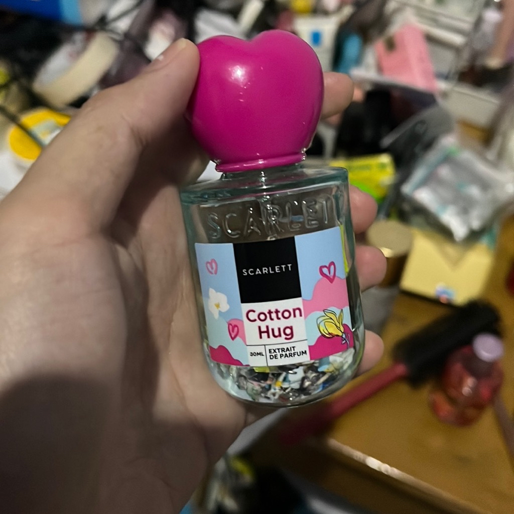 Cotton Hug Extrait De Parfum  imgfdn-01dff9ef-fa85-4542-a789-7f4a177b64ad