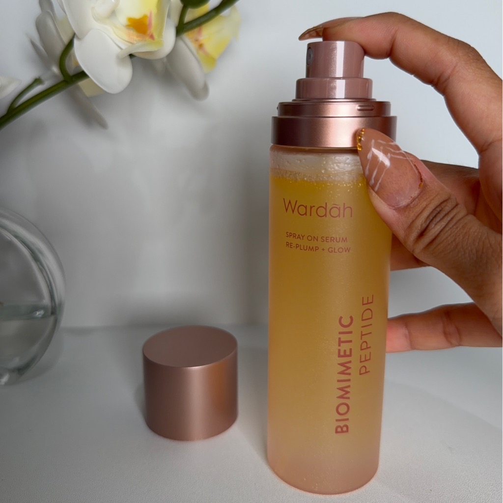 Spray-On Serum imgfdn-ebe13086-8ef4-4c2f-88e5-4e31cd25f153