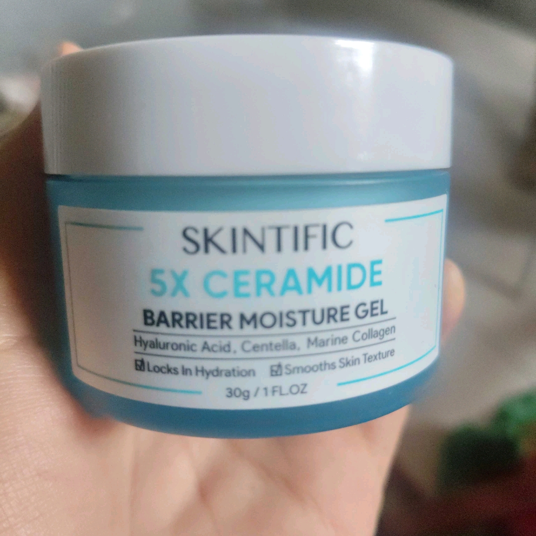 5X Ceramide Barrier Repair Moisture Gel Moisturizer imgfdn-b2611081-aec0-48c8-8a9a-e001f10e0e0f