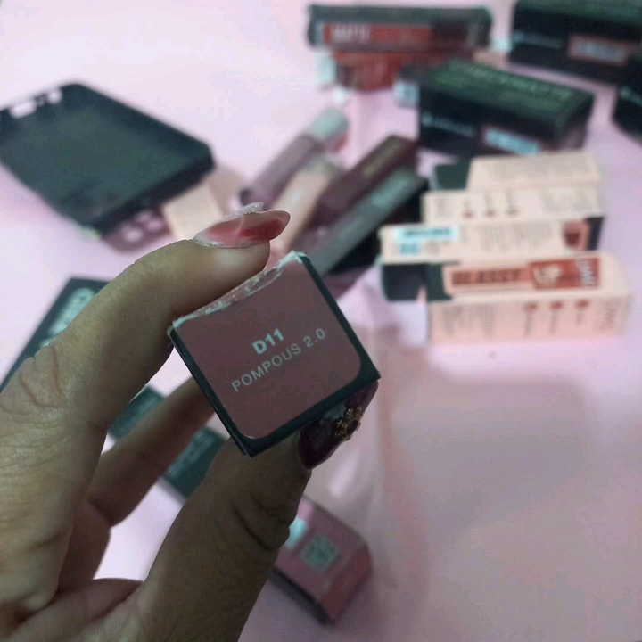 Powerstay Glazed Lock Lip Pigment - D11 Pompous 2.0 imgfdn-97e4761f-4651-483c-bf48-54160a774e62