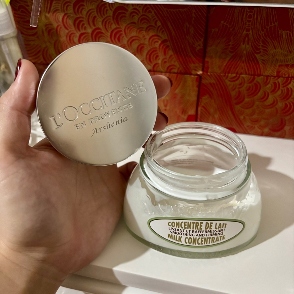 L’Occitane Amande Milk Concentrate 200 ML imgfdn-bc170649-d540-46fa-adbc-bf39a87a4fb1