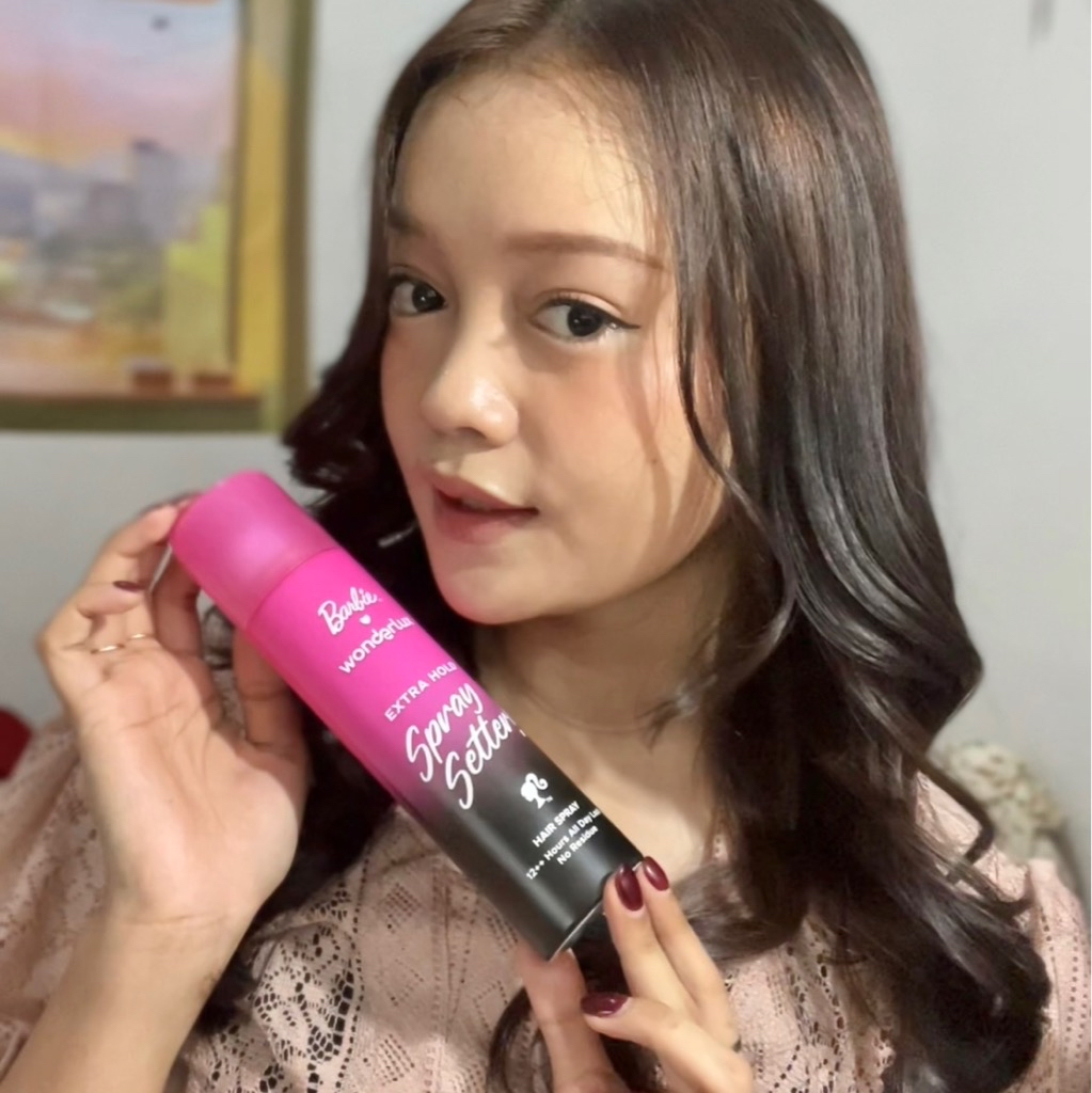 X Barbie Extra Hold Spray Setter imgfdn-4977327e-7614-4e8f-9159-f074dfdb24b6