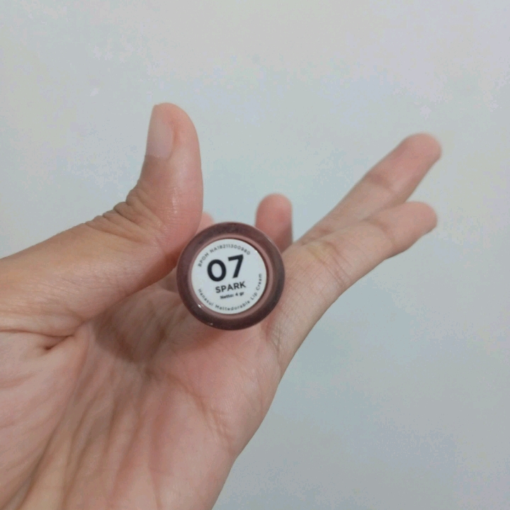 Mattedorable Lipcream - 07 Spark imgfdn-4235ee81-c5f6-4a16-8b25-533dc8953251
