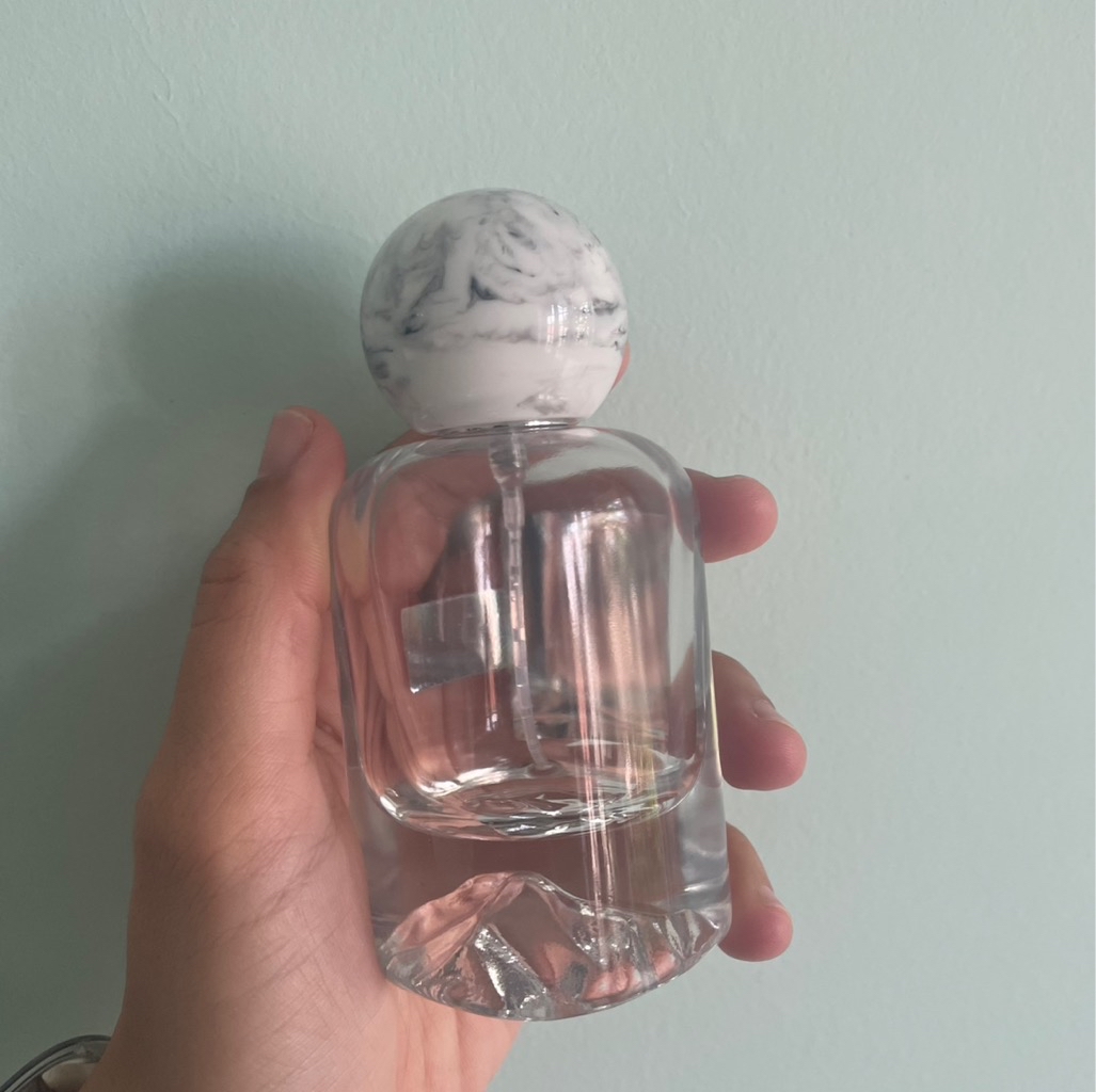 Blooming Amoure EDP imgfdn-44610274-2386-430f-b8eb-7e026cd86335