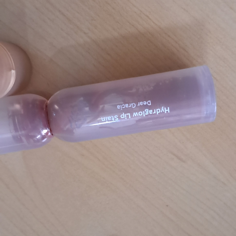 Hydraglow Lip Stain - Dear Gracia imgfdn-1cef4bfd-efbb-4b53-90f6-3e93e69d93a8