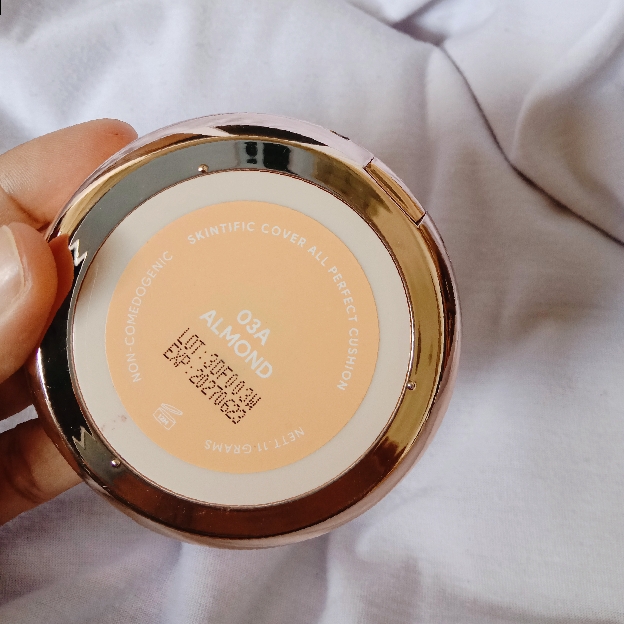 Cover All Perfect Cushion - 03A Almond imgfdn-e7c9bd0e-cb24-404a-9d71-3170b00c35f1