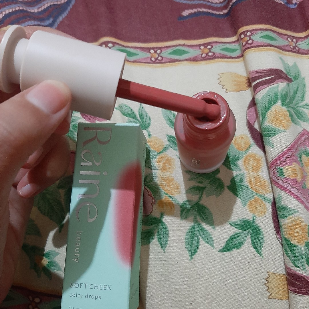 Soft Cheek Color Drops - I'm Delightful  imgfdn-2a0330cc-abe8-4c0f-8351-70ffba39d6d9