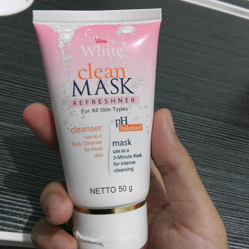 Clean & Mask Refreshner - For All Skin Types imgfdn-61048704-050a-4156-830e-7bd4e542975f