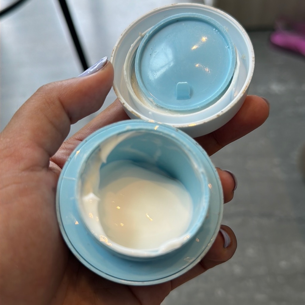 Lightening Day Cream imgfdn-ef11bea5-5e9c-4536-9e57-6f53b637cc4f