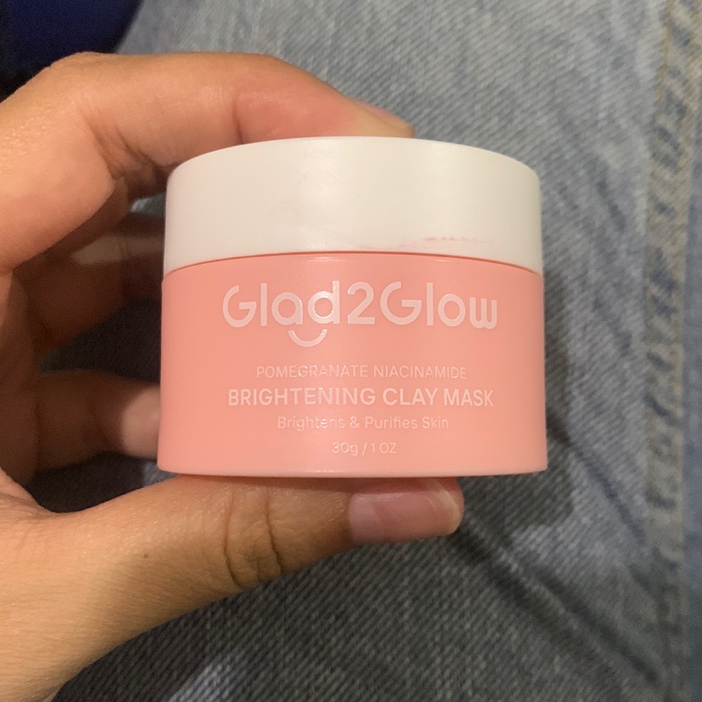 Pomegranate Niacinamide Brightening Clay Mask imgfdn-f8e5fe1b-eee8-4ad8-840d-c9cd8d93b769