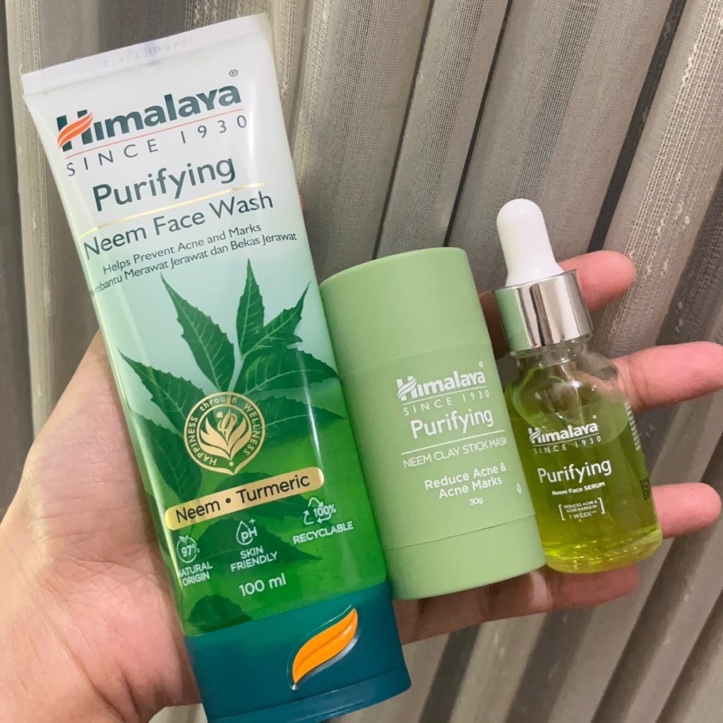 Purifying Neem Face Serum imgfdn-77730857-4989-4f7d-8b5b-b117d464fd81