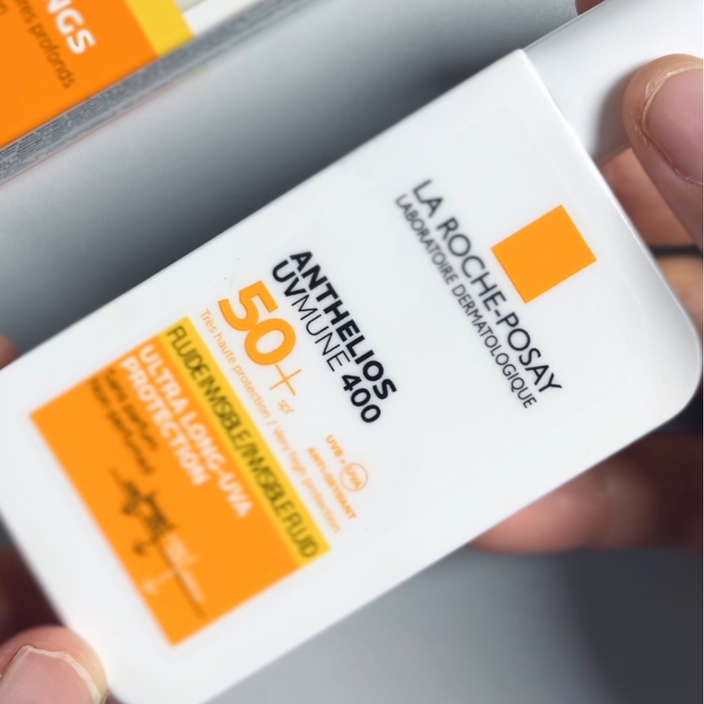 Anthelios Invisible Fluid Sunscreen imgfdn-96ad1fb9-5522-48e1-b389-619e044475a7