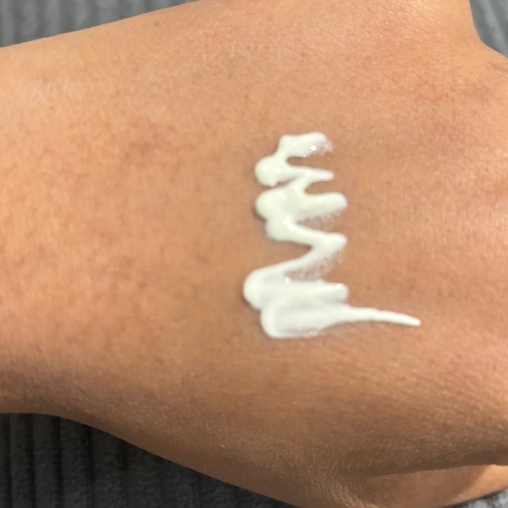 Protecting Day Cream SPF 30 PA++ imgfdn-b44f48c9-5cd9-482d-a6a4-fe262c09f1e7