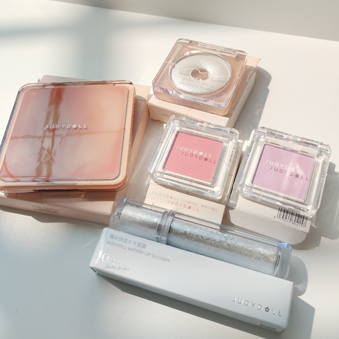 Pretty Blush Powder - #68 Sleeping Grape imgfdn-aa317ab8-8ec8-4f79-bd71-a0e482247d02