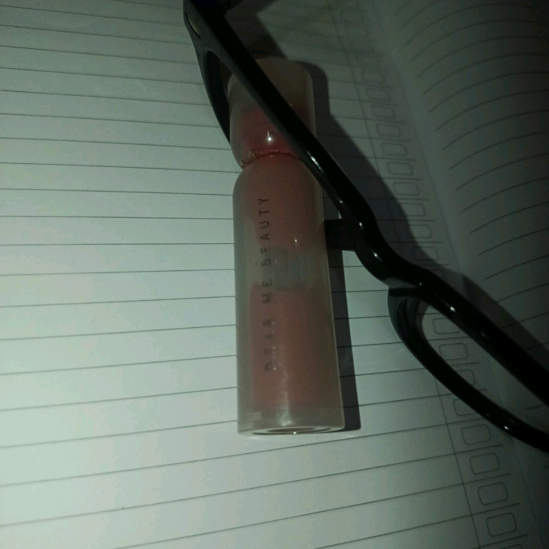 Hydraglow Lip Stain - Dear Luna imgfdn-8dc9e5f4-d14d-4235-8c52-d5dd6296a283