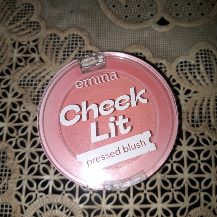Cheeklit Pressed Blush On - Cotton Candy imgfdn-8fee45c1-d17a-464a-b45b-2aa17486cbf7