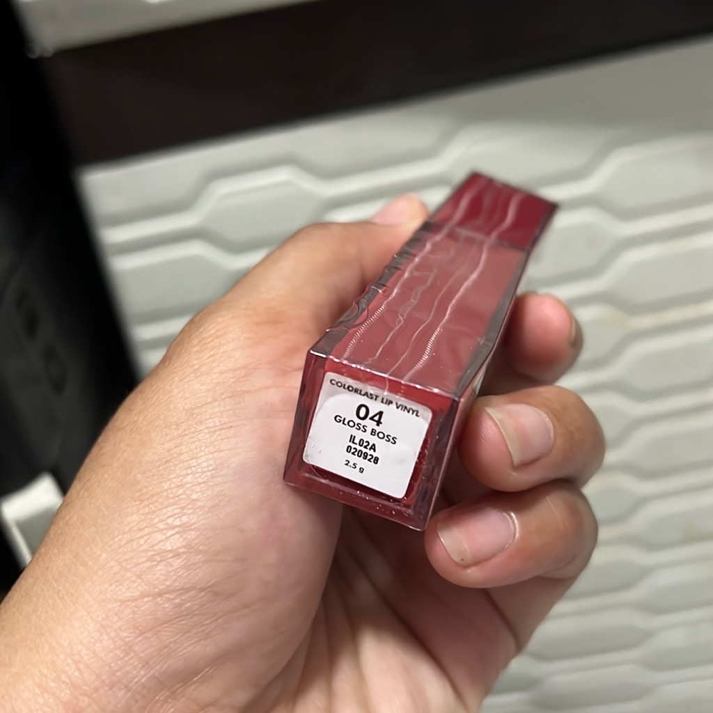 Colorlast Lip Vinyl - 04 Gloss Boss imgfdn-c930e580-cb04-46f4-816a-d740e37ef90a