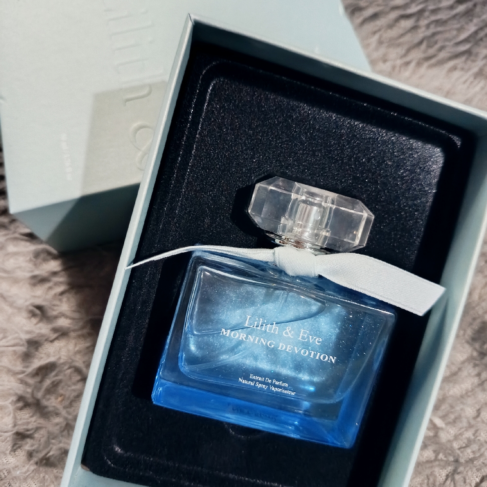 Morning Devotion Extrait de Parfum imgfdn-967d6909-3e10-4bc2-b16a-4d01afce233f