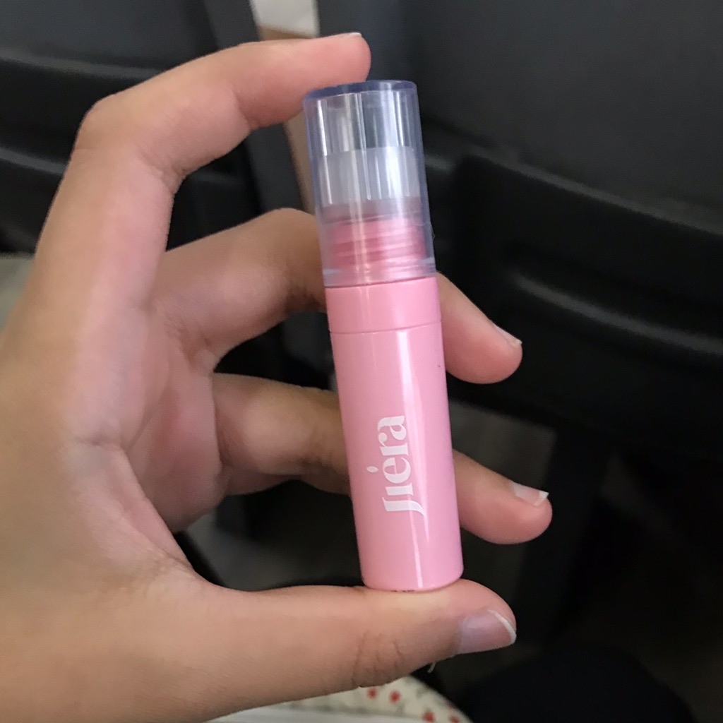 Lip Peptint - Lily Pink imgfdn-6db5acb3-dac9-4b7a-b965-a9383e6bed28