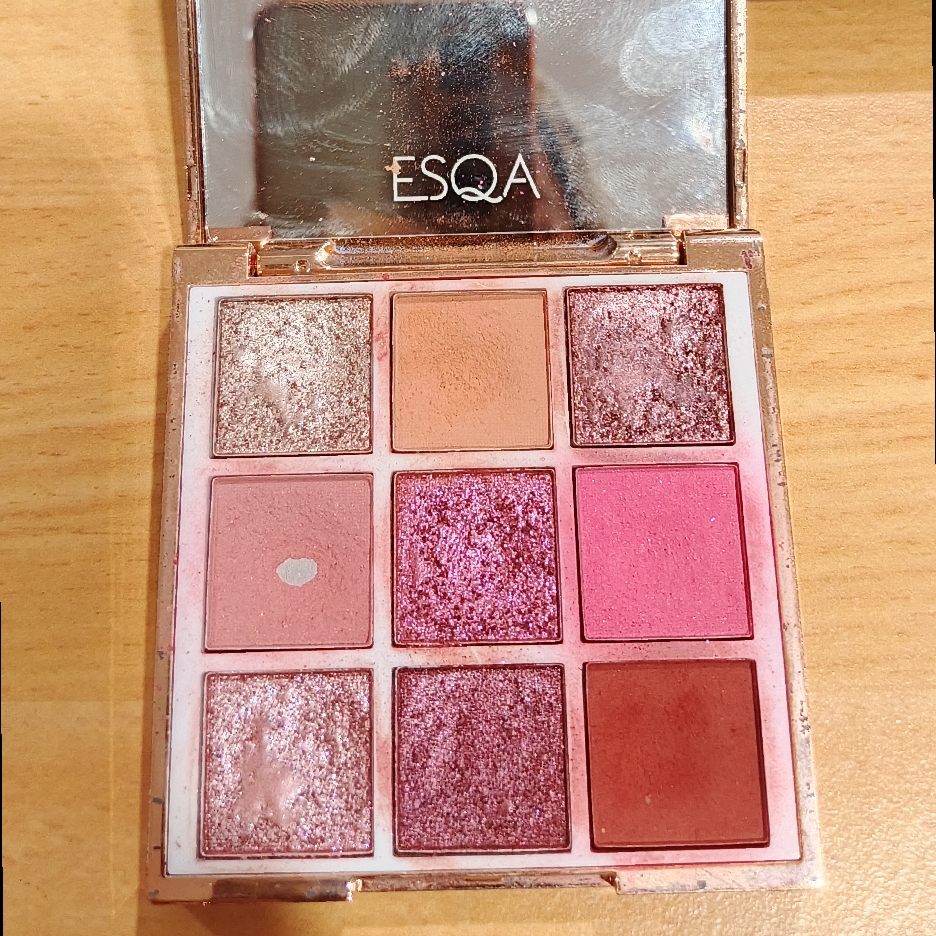 Goddess Eyeshadow Palette - Pink imgfdn-b0b6d828-817f-47be-a848-74de976d53c0