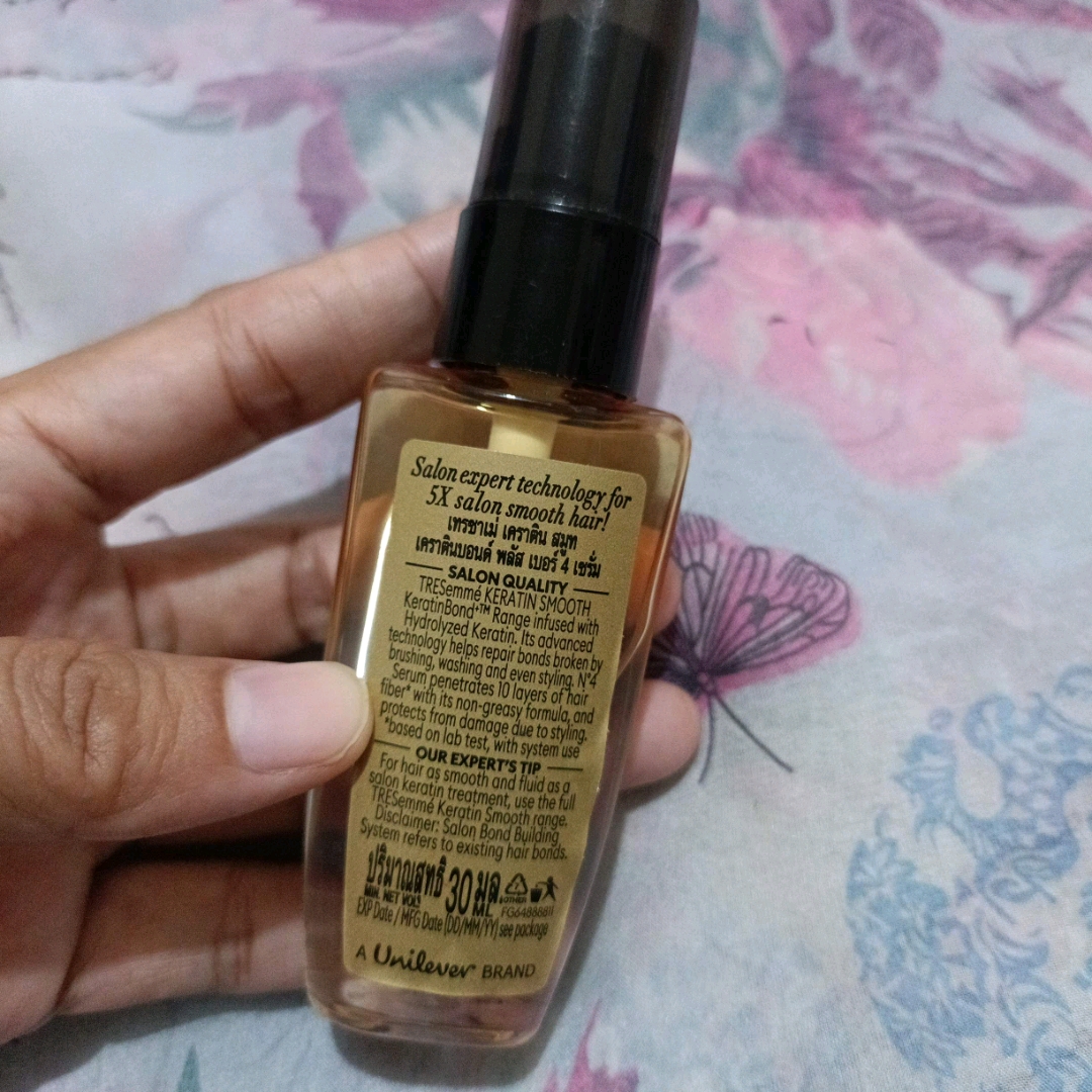 Keratin Smooth Serum imgfdn-017c5556-81f1-43f1-8368-23cc826bd43c