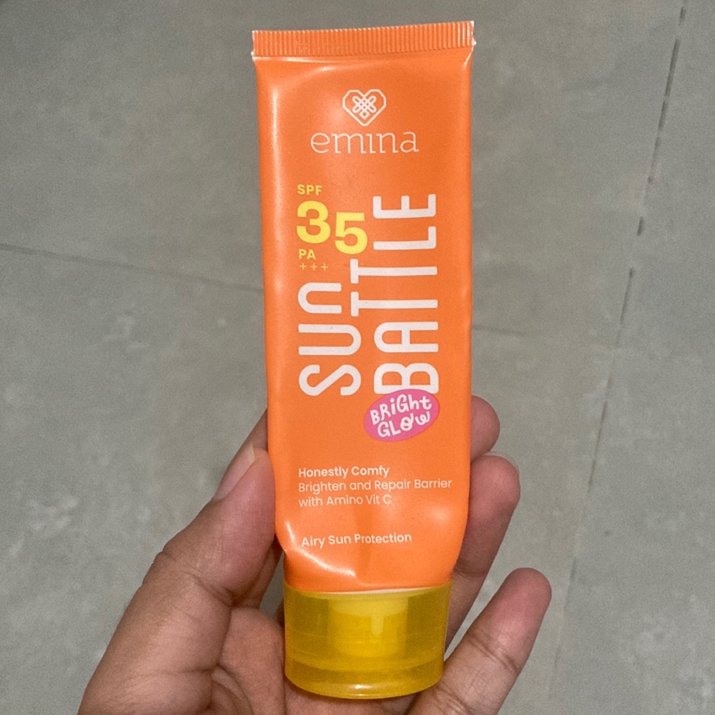 Sun Battle Bright Glow SPF 35 PA+++ imgfdn-41efe73c-755d-4ecd-97d4-d3705e4174be