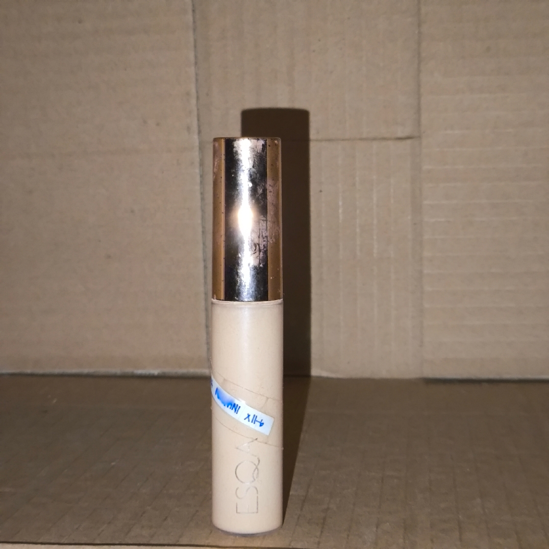 Flawless Liquid Concealer - Custard imgfdn-b016ba96-ad95-47d2-83dd-298f913d8457