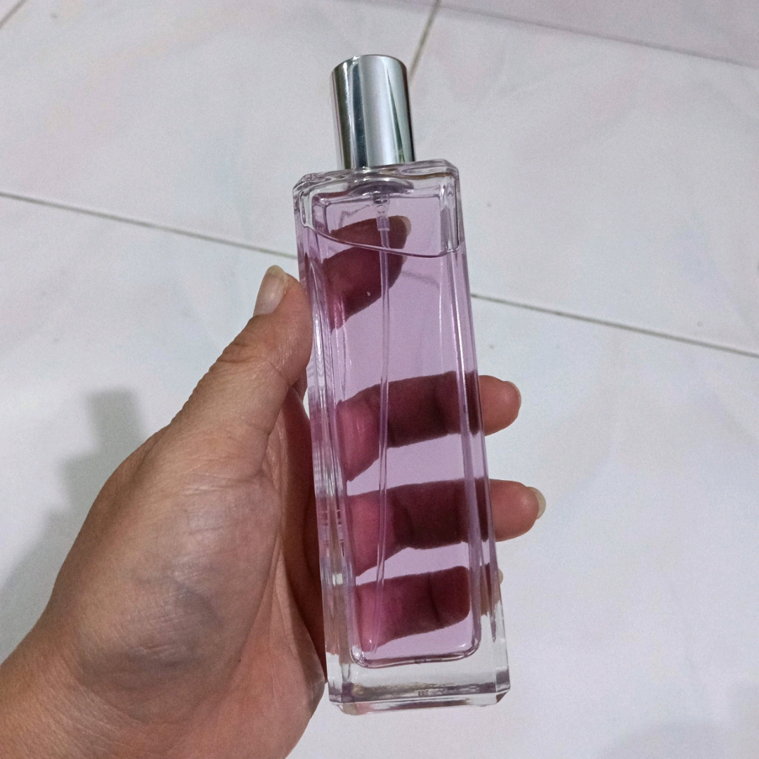 Eau De Parfum - Sweet Vision imgfdn-f08a2fe9-9ad3-4922-bbbd-75eb61aa5e66