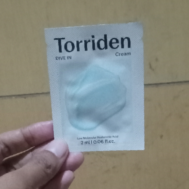 Dive-In Low Molecular Hyaluronic Acid Cream  imgfdn-8f7d6c0d-401a-4e46-b33c-7ec75b47ea89