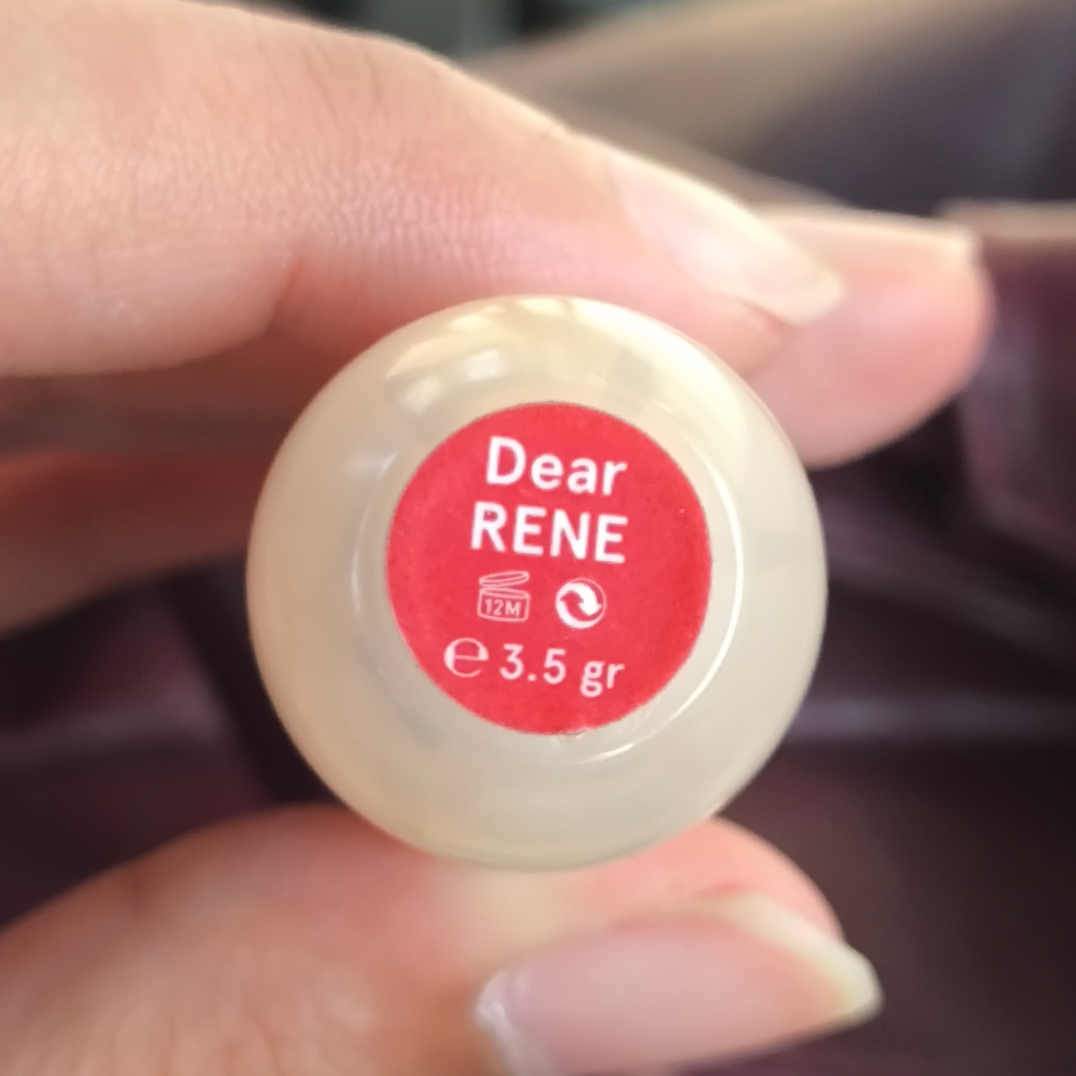 Hypergloss Lip Balm - Dear Rene imgfdn-bca1caad-7774-4674-98a5-7454c1a60c9e