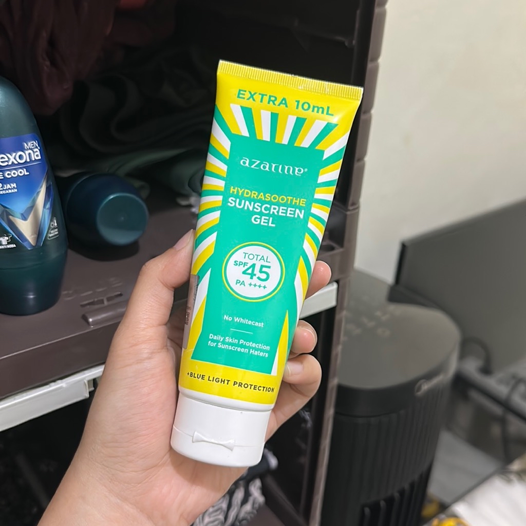 Hydrasoothe Sunscreen Gel SPF 45+++ imgfdn-d5359acd-b601-40c8-a555-0f96d19a93b0