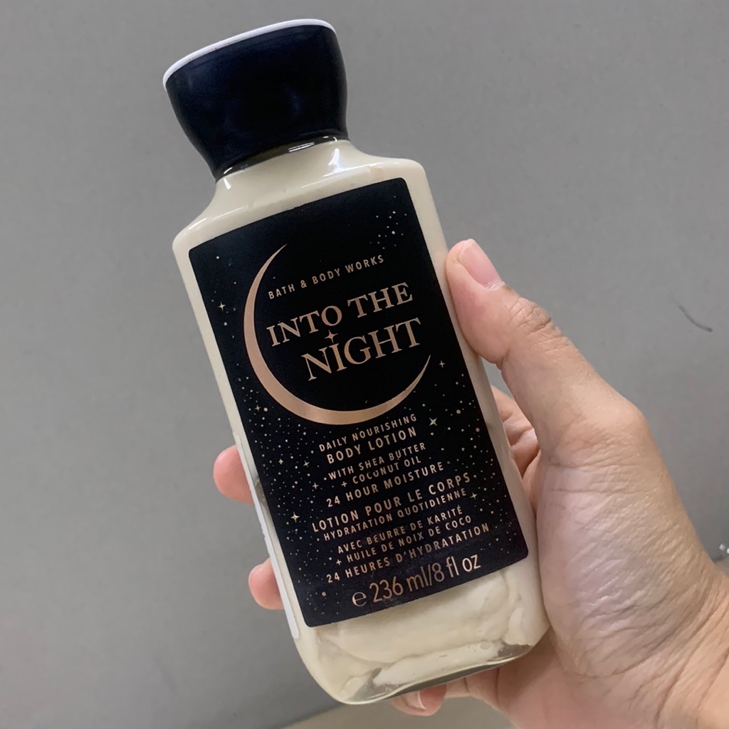 Super Smooth Body Lotion - Into The Night imgfdn-233cd31f-34c3-4a07-83c7-f47c1e962dbd