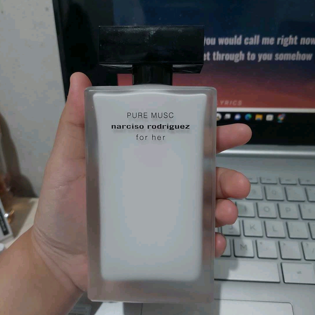 Pure Musc For Her imgfdn-709ac42c-a5bb-4971-b174-cca9f66e98f7