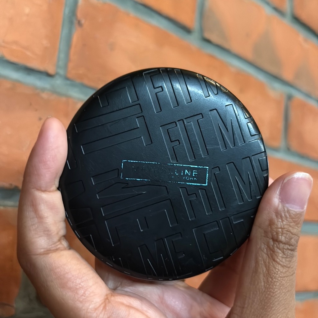 Fit Me! 12H Oil Control Powder - 112 imgfdn-16cd14db-fa4b-40cf-99cd-6216cd37152b