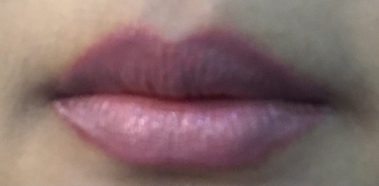 Colorlast Lip Vinyl - 02 FYP Pink imgfdn-3bc87eba-36c2-498a-a4f0-56adba37f1b7