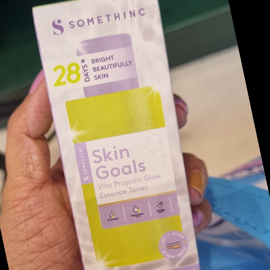 Niacinamide + Moisture Sabi Beet Brightening Serum imgfdn-110b0209-1234-46d9-ab80-21f95953e7f5