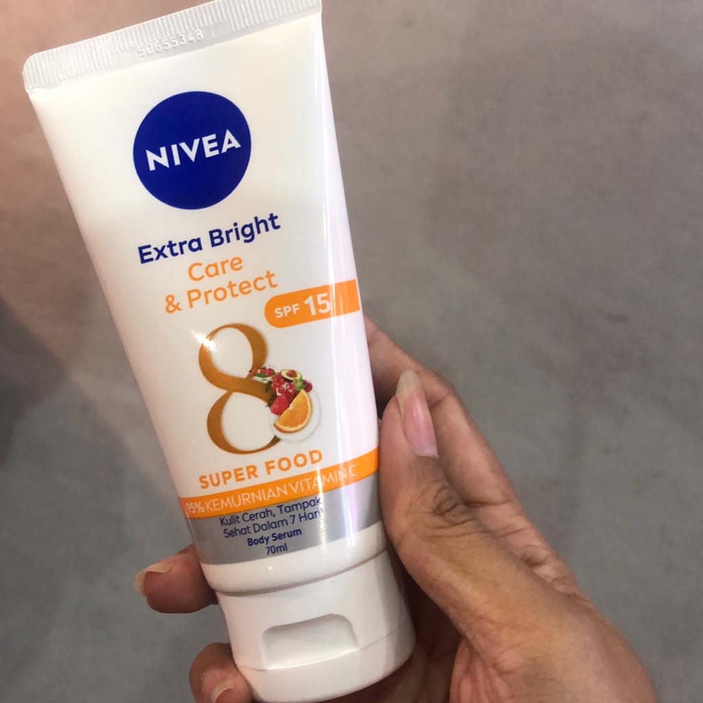 Extra Bright Repair & Protect Body Serum SPF50 PA+++ imgfdn-a620a035-7cdd-4ff7-9ca8-e6f53645592a