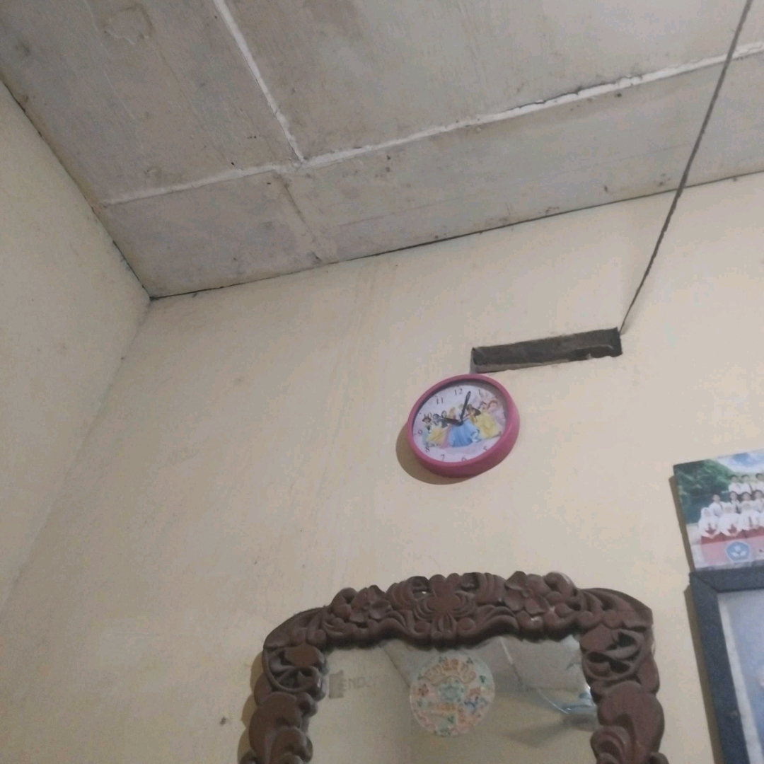 Glasting Liquid Lip - 17 Almond Melt imgfdn-82b4e012-e128-4155-9610-c8494061e4da