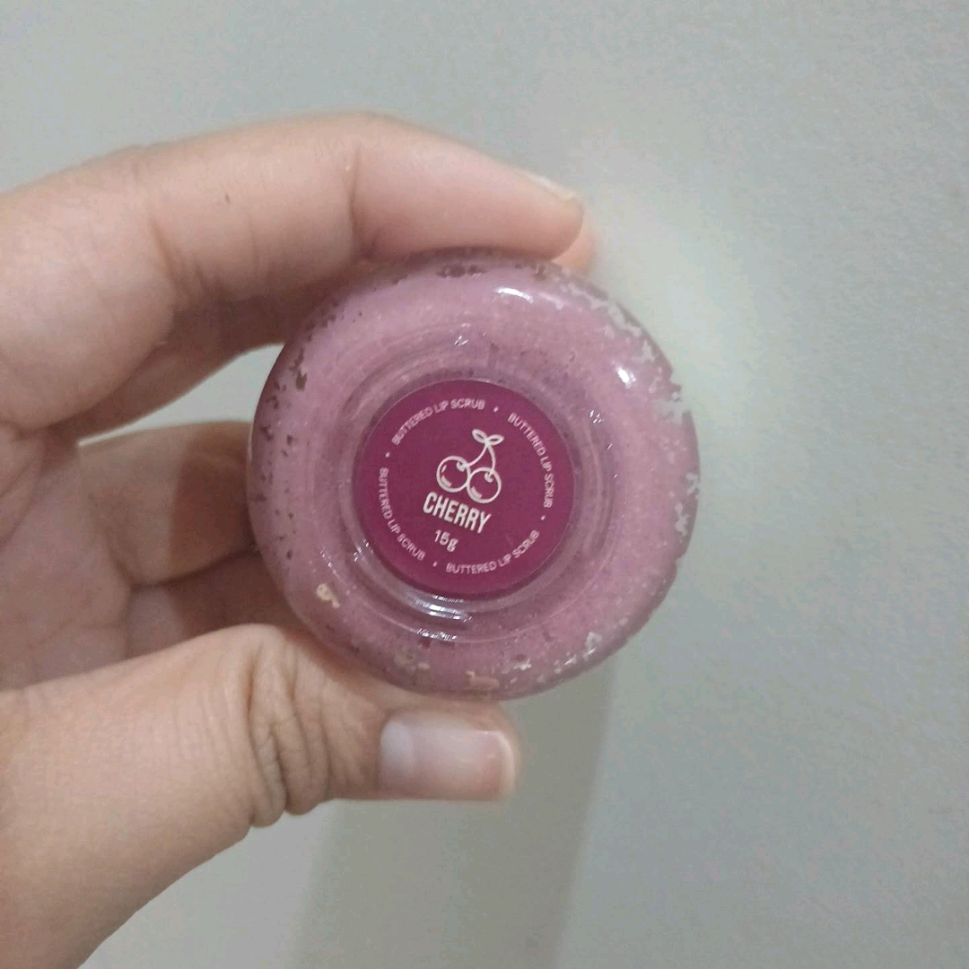 Lip Mask - Cherry imgfdn-14a4bd81-b78e-409d-9ece-448e6c708666