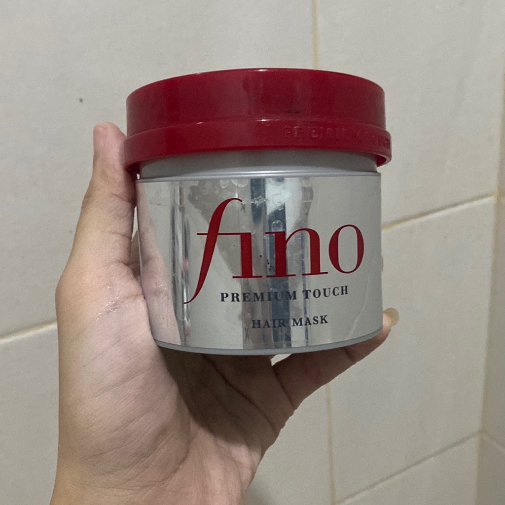 Hair Mask imgfdn-584db271-3eec-480a-8809-0738b3260c14