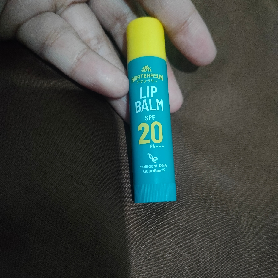 Lip Balm SPF 20 PA+++ imgfdn-05f9860c-b575-4807-a91f-d2508aba6ebc