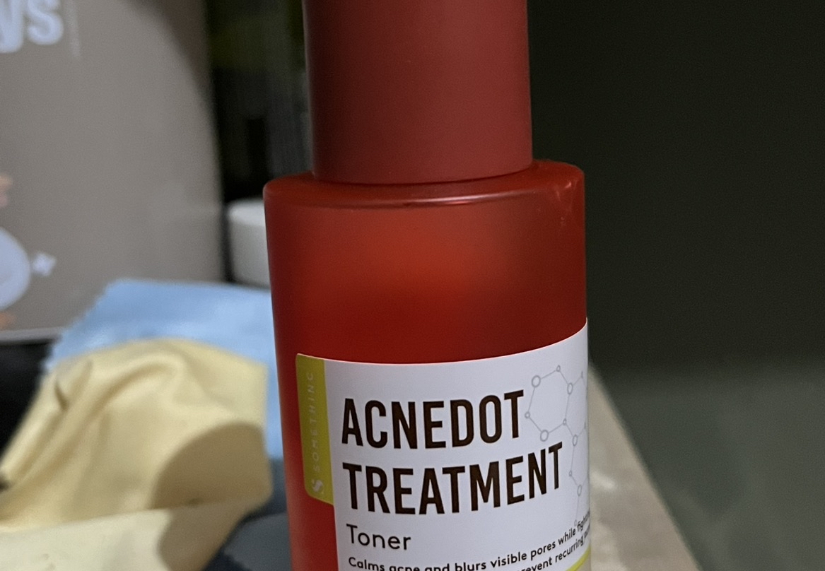 ACNEDOT Treatment Toner imgfdn-981e0d1d-518b-48f2-8bcd-ca73261ec3bf