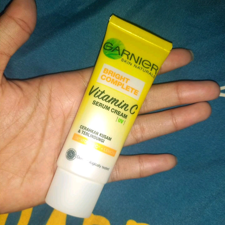 Bright Complete Vitamin C Day Serum Cream UV imgfdn-c33322bd-41e2-4352-a0bd-659cdd8cd649