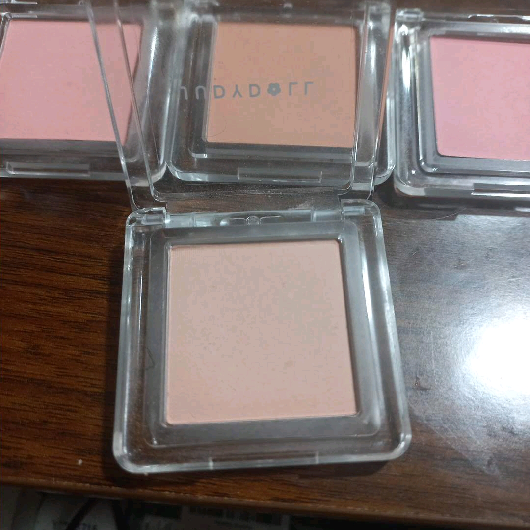 Pretty Blush Powder - #69 Lazy Apricot imgfdn-c7d4398f-2ad1-45e2-9f7a-aec188731364