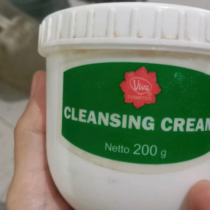 Cleansing Cream imgfdn-97c79bd7-09ce-463e-89c7-76c30f73a8c0
