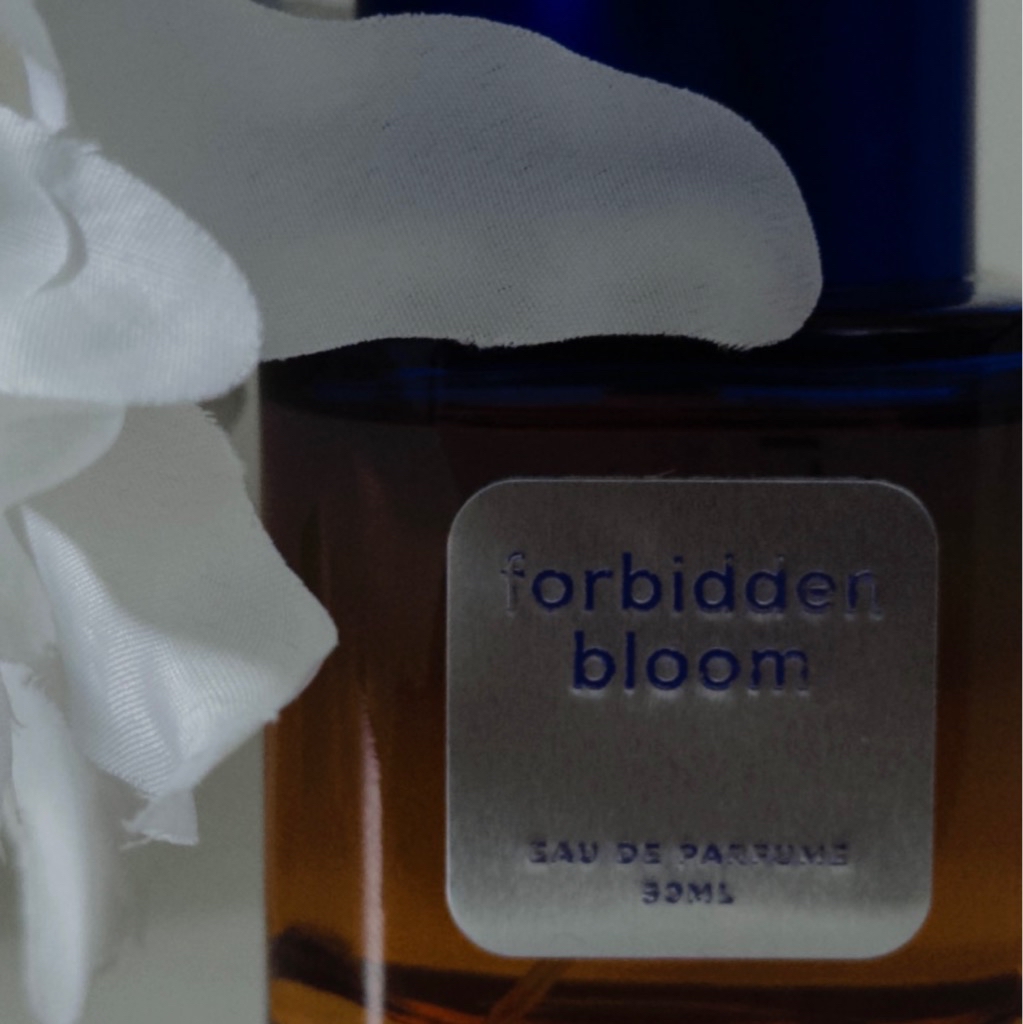 Forbidden Bloom imgfdn-6a104cfc-8b86-4dbf-9314-71779977a9a9