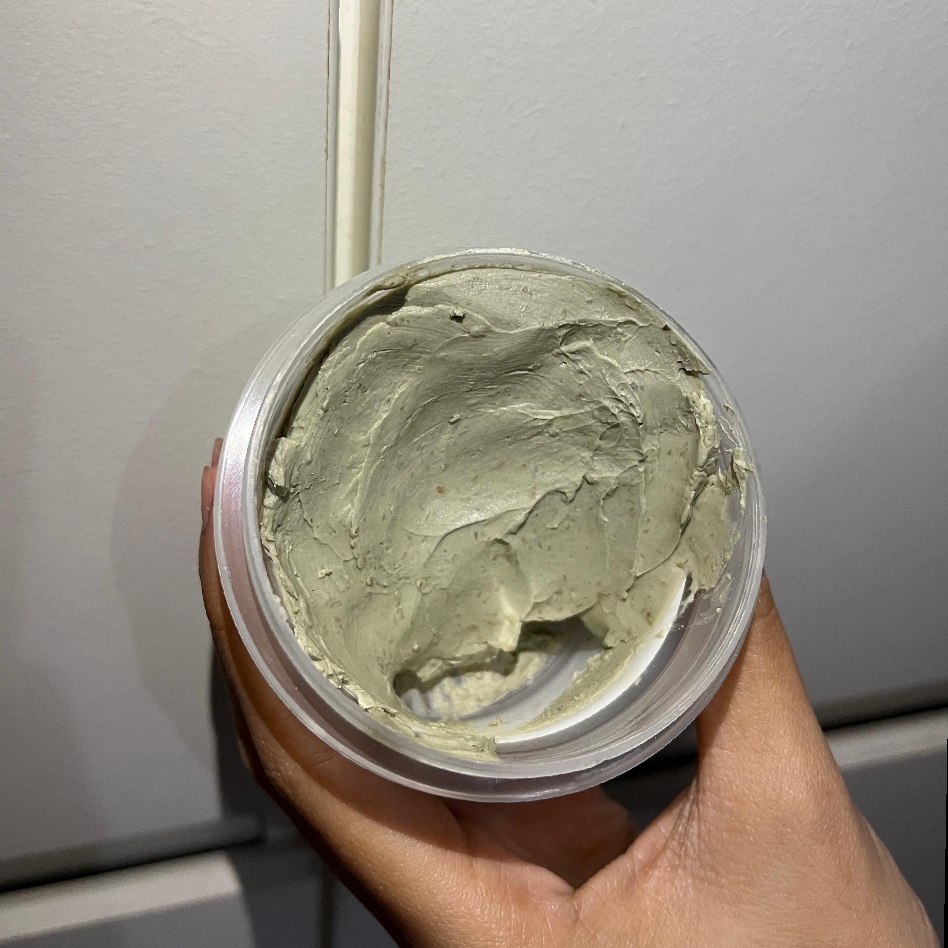 Crazy Rich Juice Clay Mask imgfdn-d7e7dfa6-4bc1-4070-93b2-880a50f64f23
