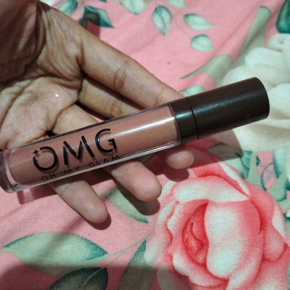 Oh My Glam Mattelast Lip Cream - 19 Spiced imgfdn-6f380e8c-35f5-4b10-9c57-dd6b272be224